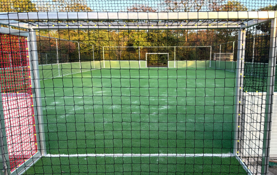 Soccer-Court ARENA PRO 30 x 15 m